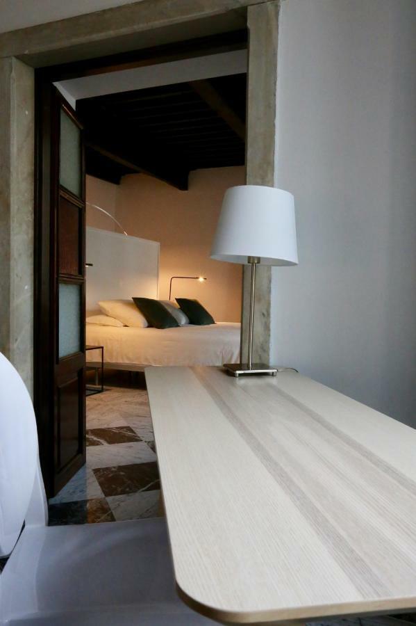 Duomosette Bed & Breakfast Carrara Bagian luar foto